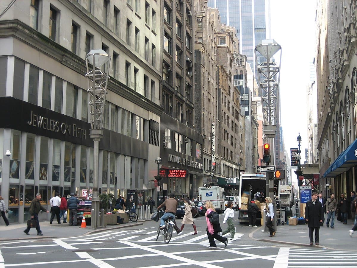 Wide street view of W 47th Street showing Jewelers on Fifth building and National Jewelers Exchange